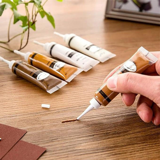Vernice Riparatrice Duratura per Graffi su Mobili in Legno