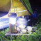 Lampada da campeggio a energia solare con braccio retrattile