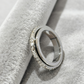 📢📢50% DI SCONTO!!! 🎅Anello girevole in acciaio al titanio con zircon